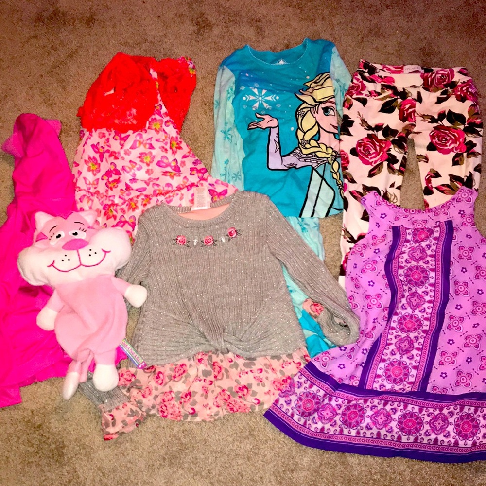 Lot of girls clothes